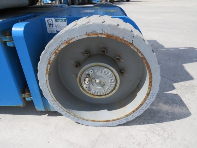 Used 2017 GENIE Z-30/20N RJ Articulating Boom Lift