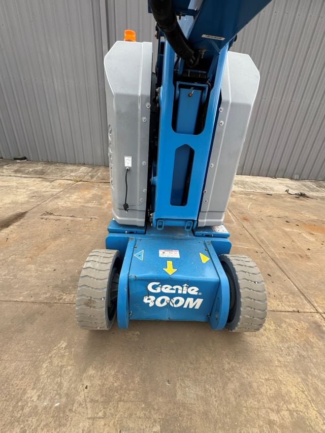 Used 2018 GENIE Z-30/20N RJ Articulating Boom Lift