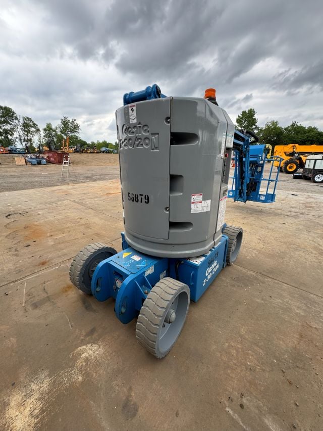 Used 2018 GENIE Z-30/20N RJ Articulating Boom Lift