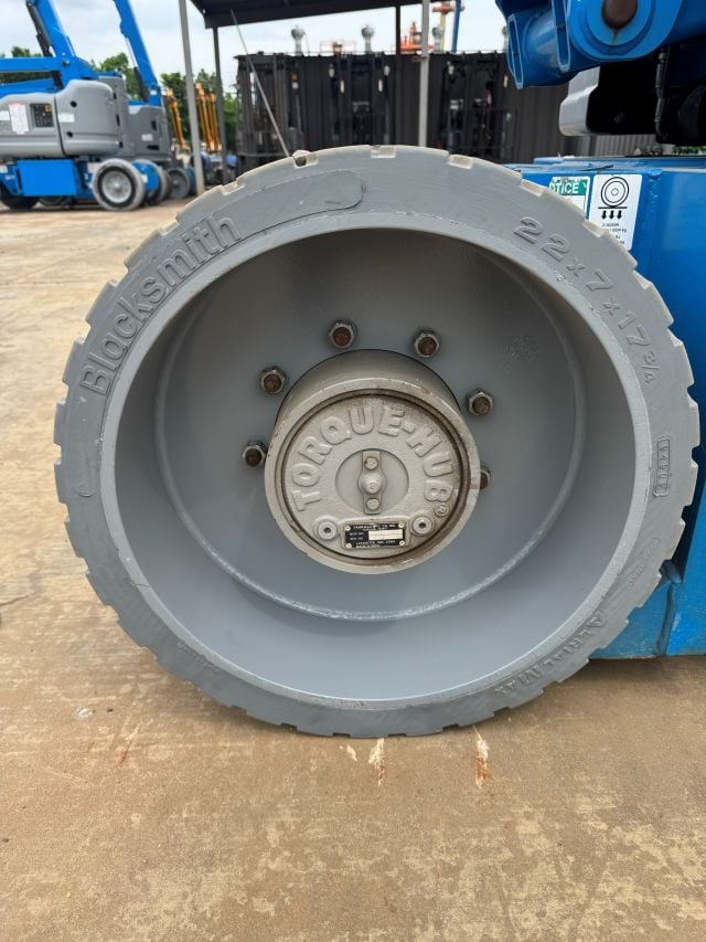 Used 2018 GENIE Z-30/20N RJ Articulating Boom Lift