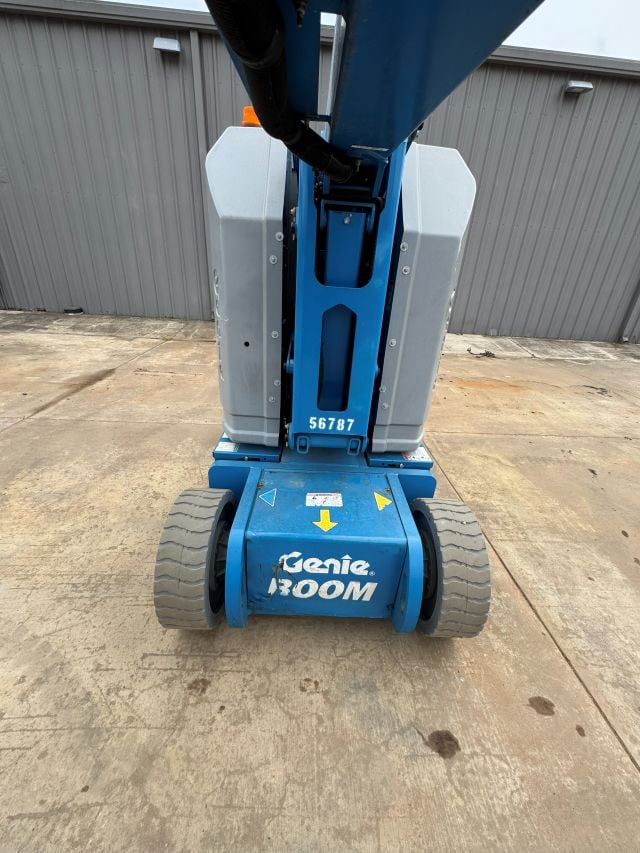 Used 2018 GENIE Z-30/20N RJ Articulating Boom Lift
