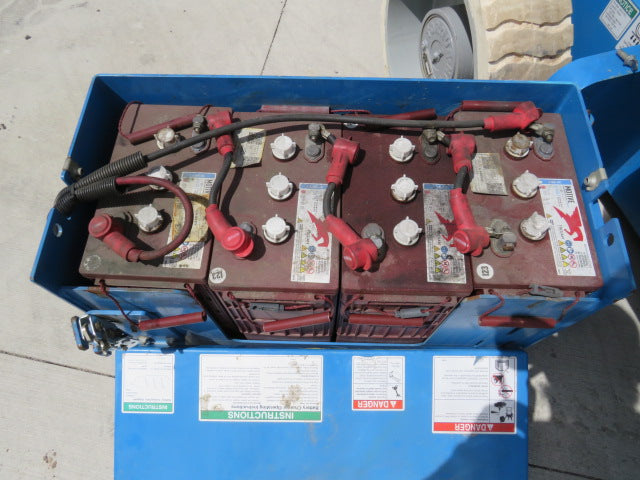 Used 2018 GENIE Z-30/20N RJ Articulating Boom Lift