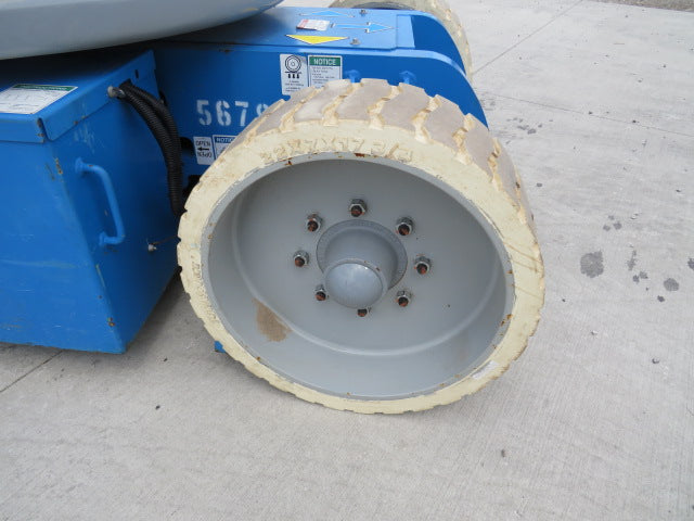 Used 2018 GENIE Z-30/20N RJ Articulating Boom Lift