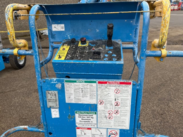 Used 2019 GENIE Z-30/20N RJ Articulating Boom Lift