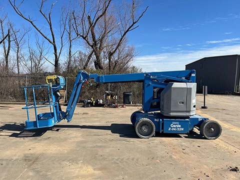 Used 2018 GENIE Z-34/22N Articulating Boom Lift