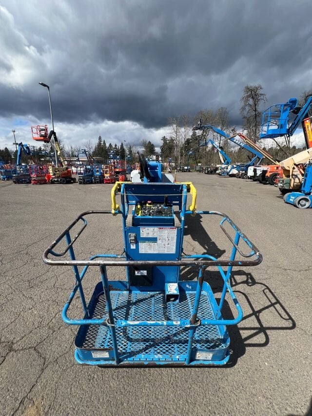 Used 2019 GENIE Z-34/22N Articulating Boom Lift