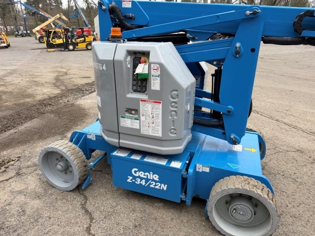 Used 2019 GENIE Z-34/22N Articulating Boom Lift