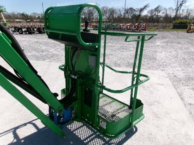 Used 2016 GENIE Z-40/23N Articulating Boom Lift