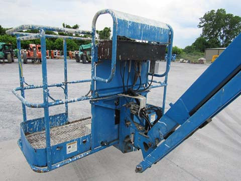 Used 2015 GENIE Z-45/25J DC Articulating Boom Lift