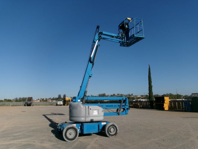Used 2018 GENIE Z-45/25J DC Articulating Boom Lift