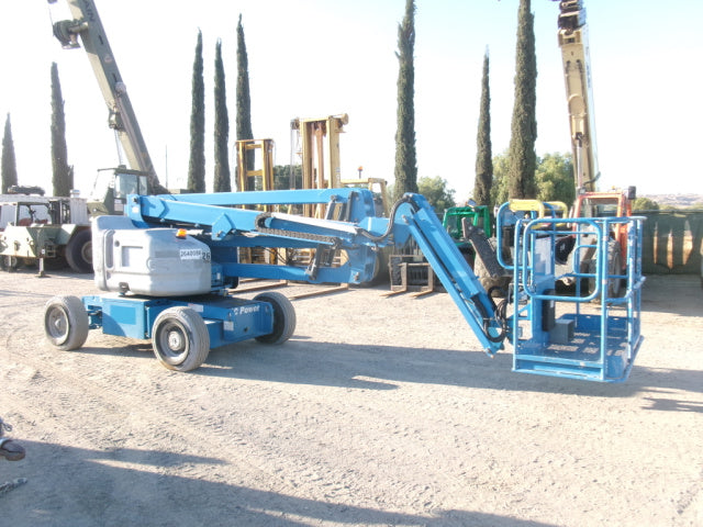 Used 2018 GENIE Z-45/25J DC Articulating Boom Lift
