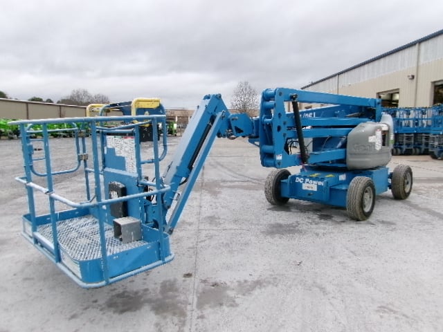 Used 2019 GENIE Z-45/25J DC Articulating Boom Lift