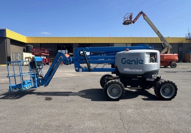 Used 2019 GENIE Z-45 XC Articulating Boom Lift