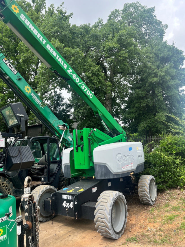 Used 2017 GENIE Z-60/37 Articulating Boom Lift