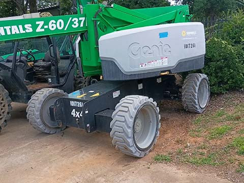 Used 2017 GENIE Z-60/37 Articulating Boom Lift