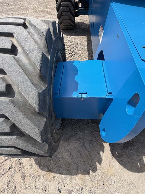 Used 2020 GENIE Z-80/60 Articulating Boom Lift