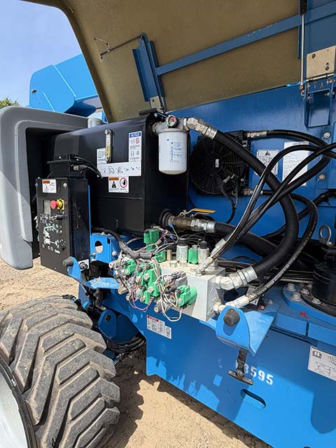 Used 2020 GENIE Z-80/60 Articulating Boom Lift