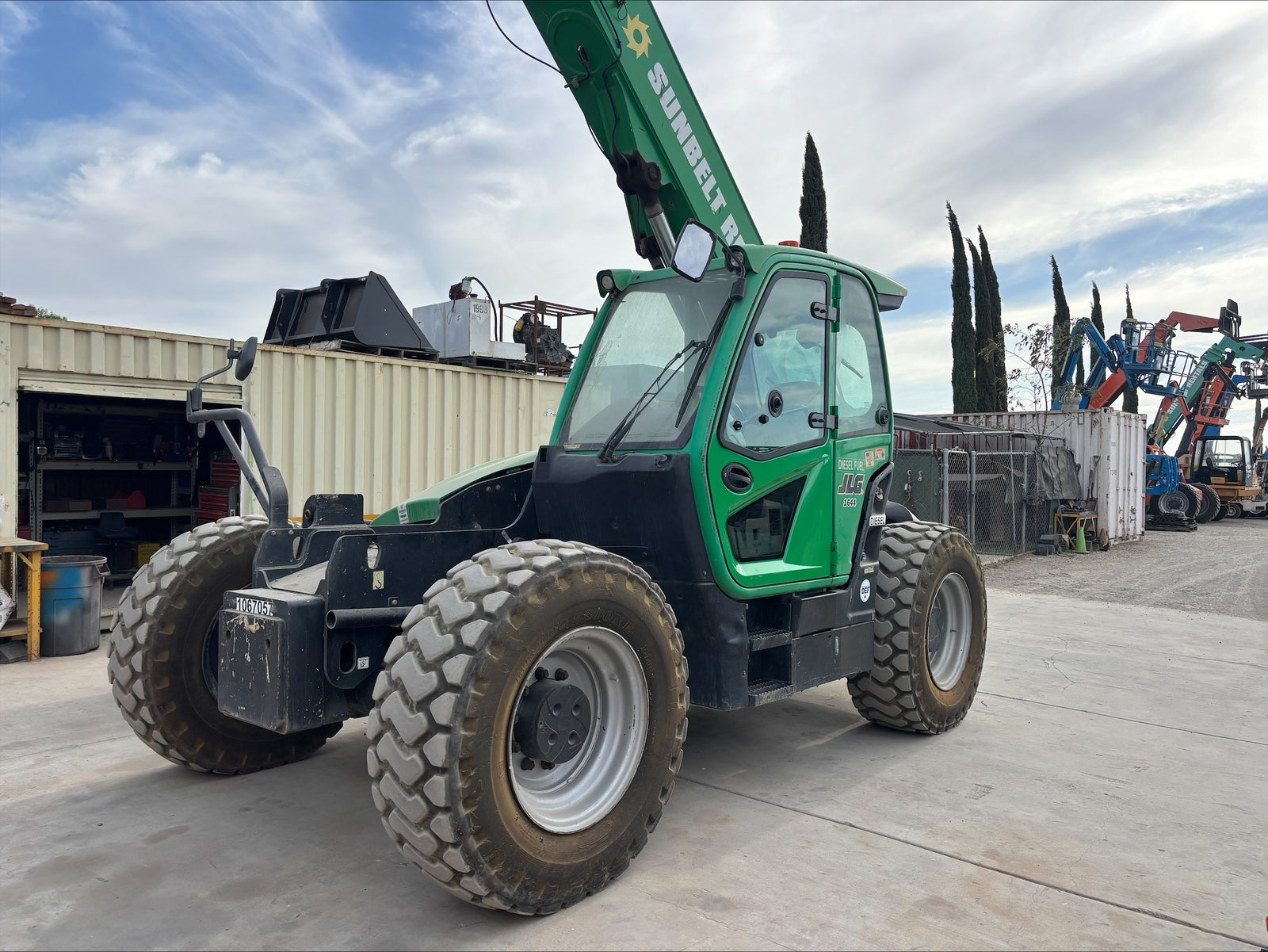 Used 2018 JLG 1644 Telehandler Forklift