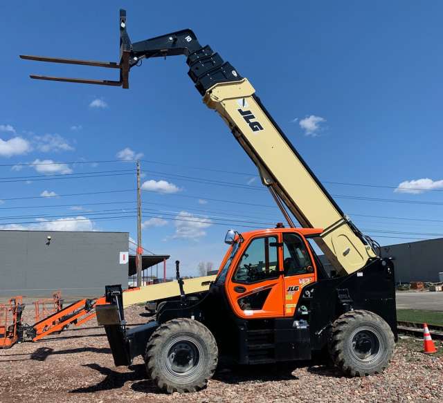 <strong>2022 JLG 1075</strong>