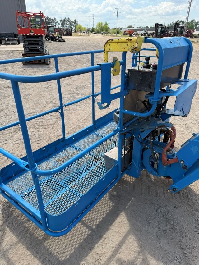 2018 GENIE S-85 XC 