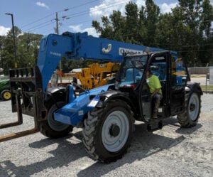 2016 GENIE GTH-636 Used Telehandler Forklift front left view.