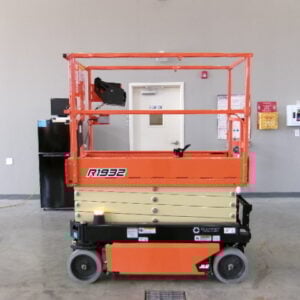NEW 2025 JLG R1932 – Hydraulic Scissor Lift